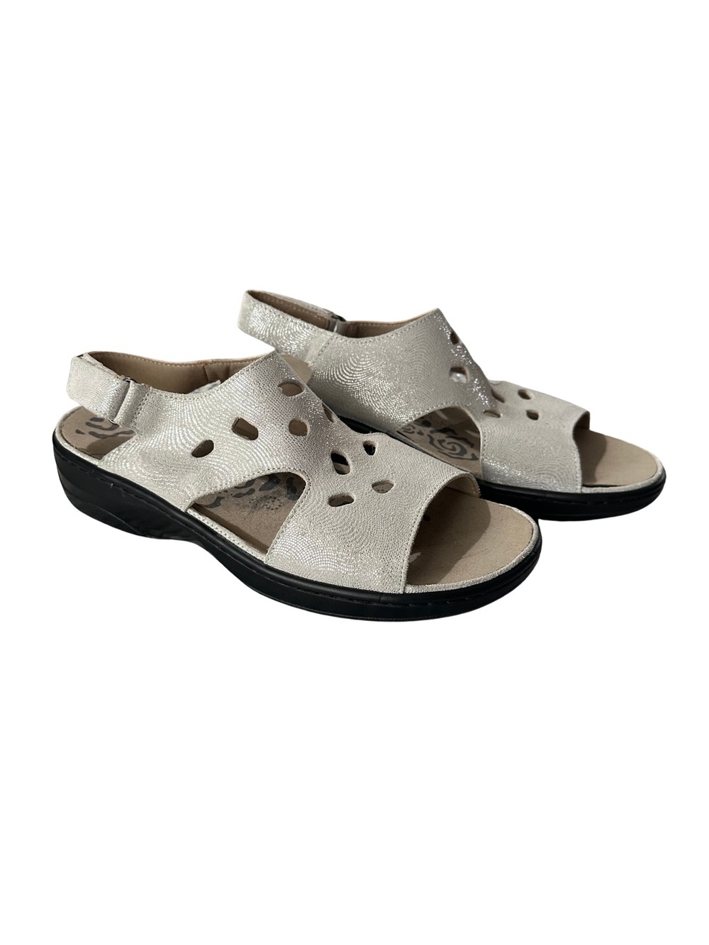 Propet Silver Pearl Shimmer Leather Sandals Sz 9.5 Comfort Cutout Adjustable